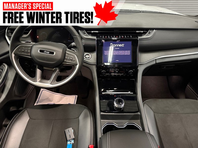 2024 Jeep Grand Cherokee Laredo 4x4