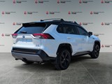 2021 Toyota RAV4 Hybrid XLE image 5