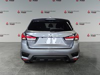 2021 Mitsubishi RVR SE FWD