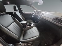 2024 Volkswagen Tiguan Comfortline R-Line Black Edition 4MOTION