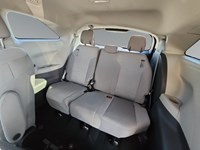 2022 Toyota Sienna LE 8-Passenger FWD