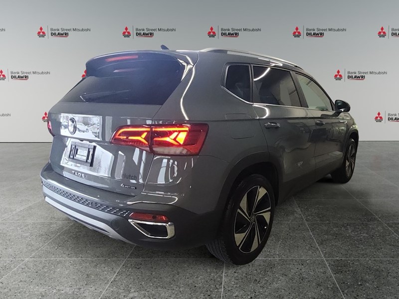 2023 Volkswagen Taos Highline 4MOTION