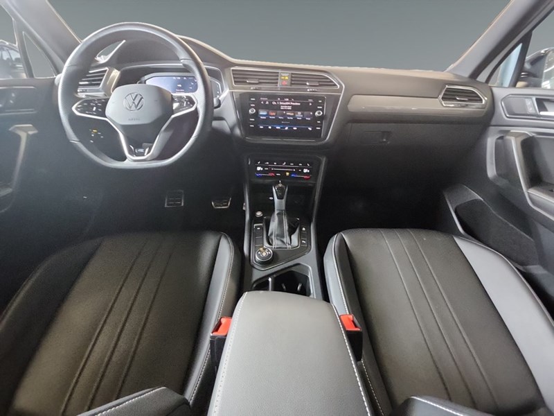 2024 Volkswagen Tiguan Comfortline R-Line Black Edition 4MOTION