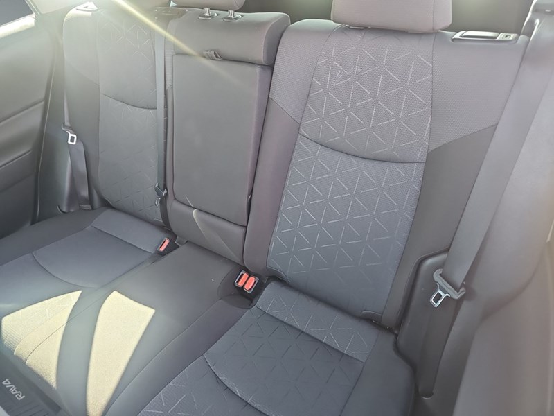 2025 Toyota RAV4 LE AWD