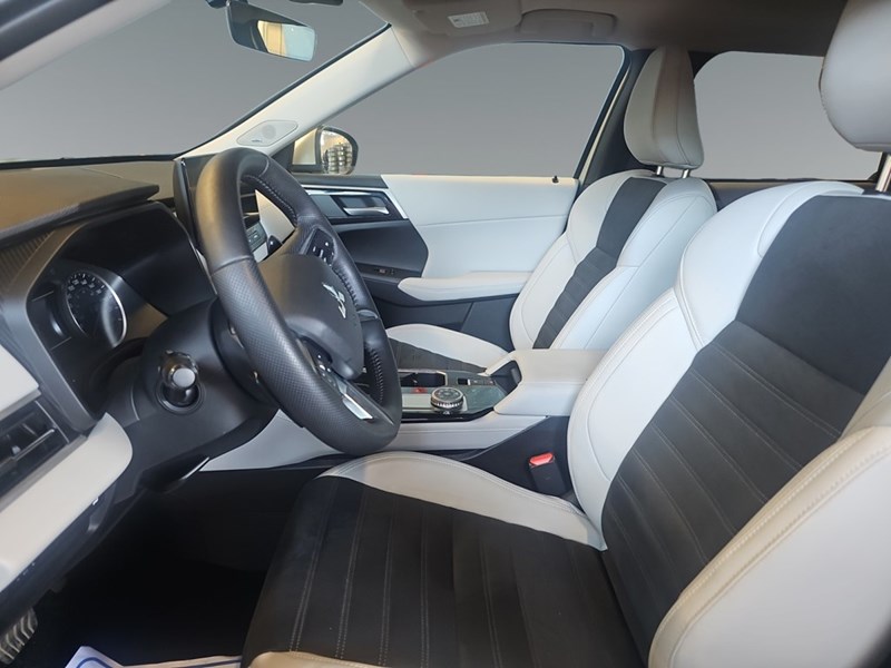 2025 Mitsubishi Outlander LE S-AWC