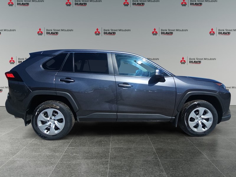 2025 Toyota RAV4 LE AWD