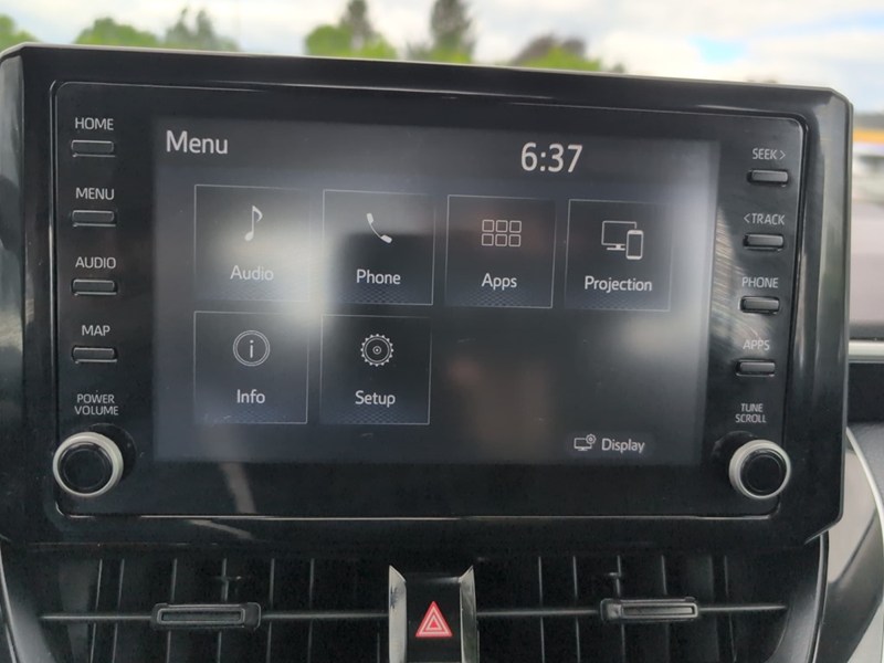 2022 Toyota Corolla LE CVT
