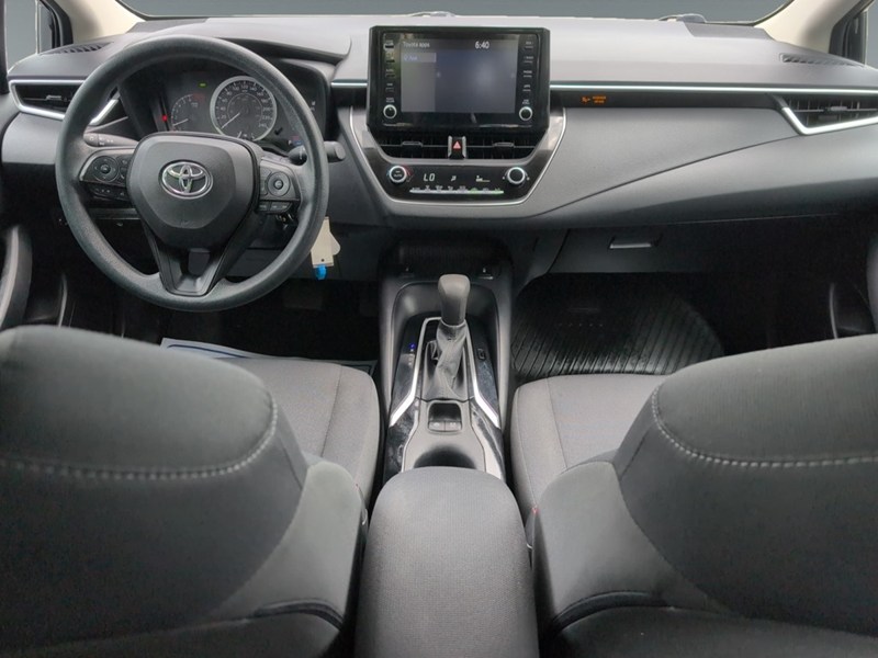 2022 Toyota Corolla LE CVT