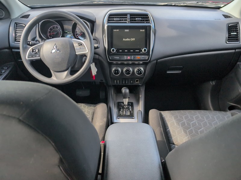 2022 Mitsubishi RVR ES AWC