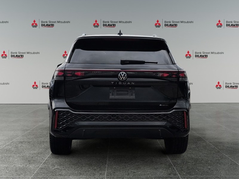 2025 Volkswagen Tiguan Highline R-Line 4MOTION
