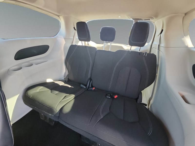 2024 Chrysler Grand Caravan SXT 2WD