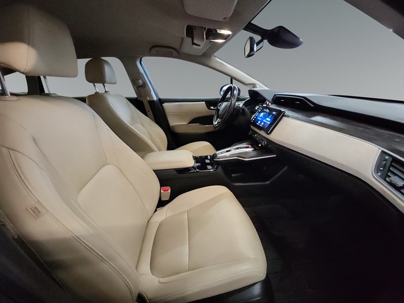 2019 Honda Clarity Plug-In Hybrid Touring Sedan