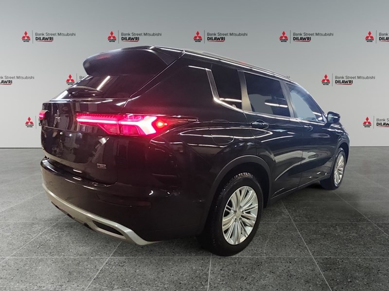 2022 Mitsubishi Outlander SE S-AWC