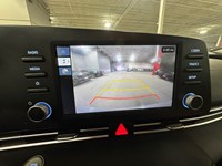 2025 Hyundai Elantra Preferred IVT