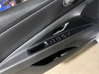 2025 Hyundai Elantra Luxury IVT