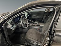 2023 Hyundai Elantra Preferred IVT w/Tech Pkg
