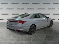 2022 Hyundai Elantra Preferred IVT w/Sun & Tech Package