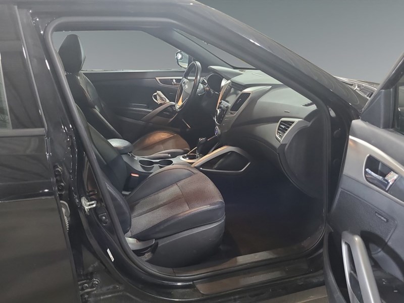 2016 Hyundai Veloster 3dr Cpe Auto Tech