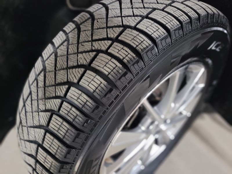 2019 Hyundai Santa Fe 2.4L Essential AWD w/Safety Package