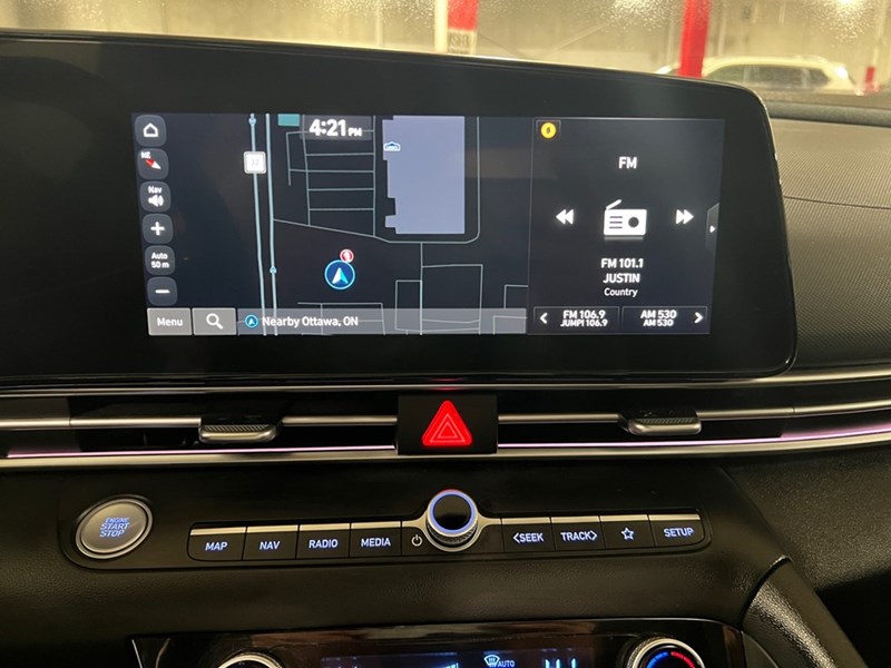 2023 Hyundai Elantra Preferred IVT w/Tech Pkg
