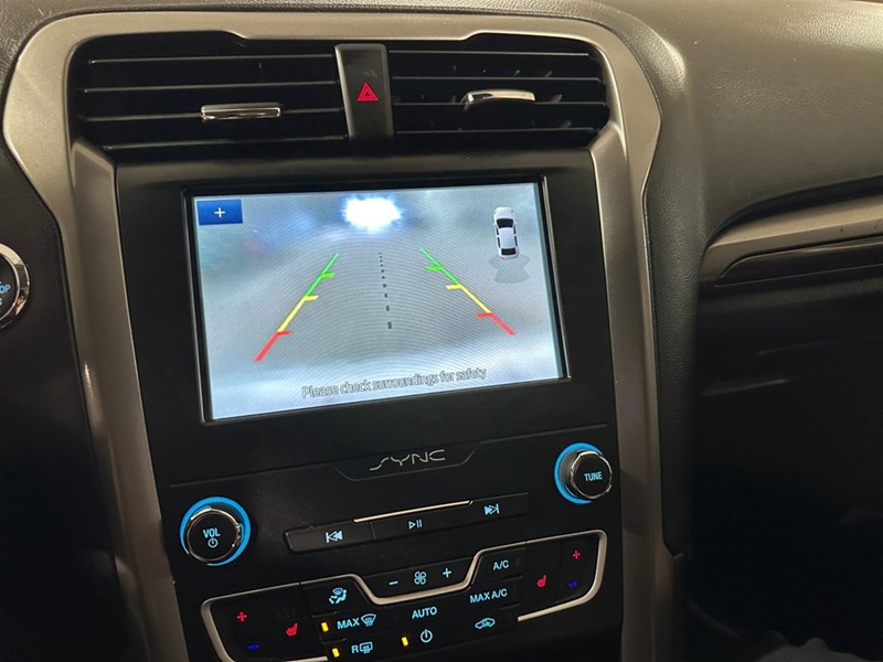 2020 Ford Fusion Hybrid SEL FWD