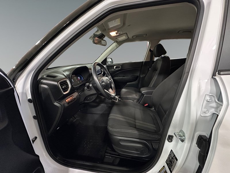 2023 Hyundai Venue Preferred IVT