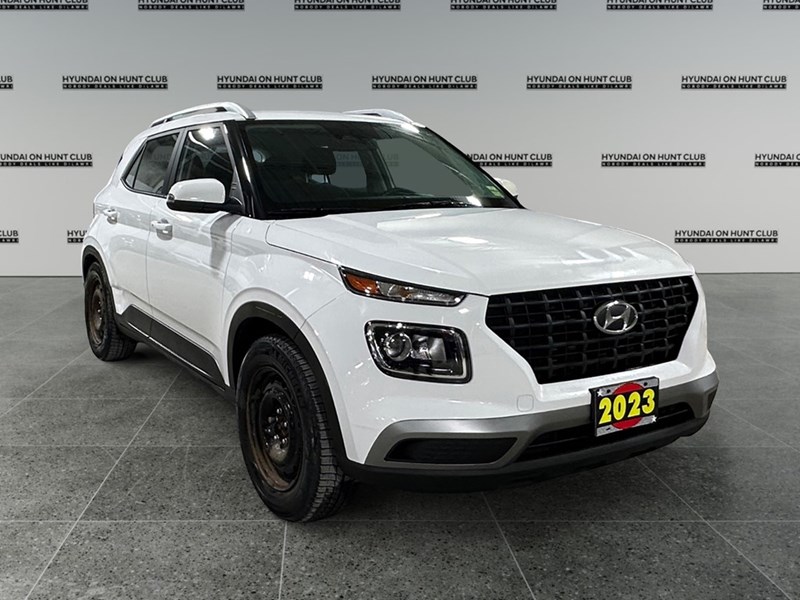 2023 Hyundai Venue Preferred IVT