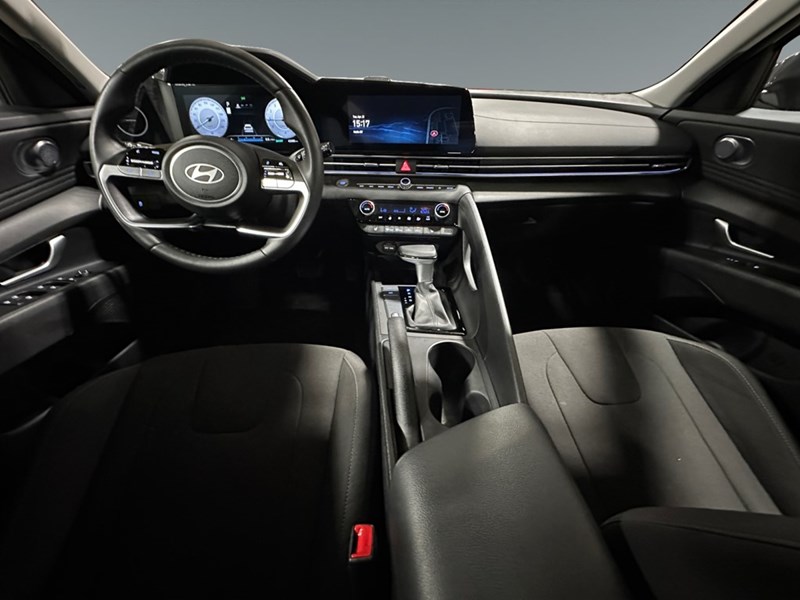 2025 Hyundai Elantra Preferred IVT w/Tech Pkg