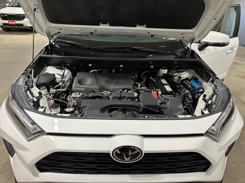 2025 Toyota RAV4 XLE AWD
