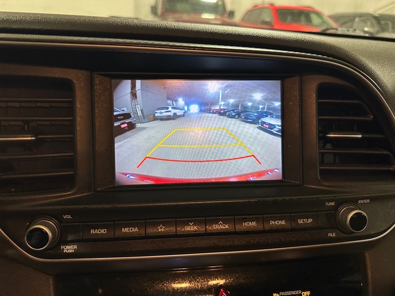 2020 Hyundai Elantra Preferred IVT
