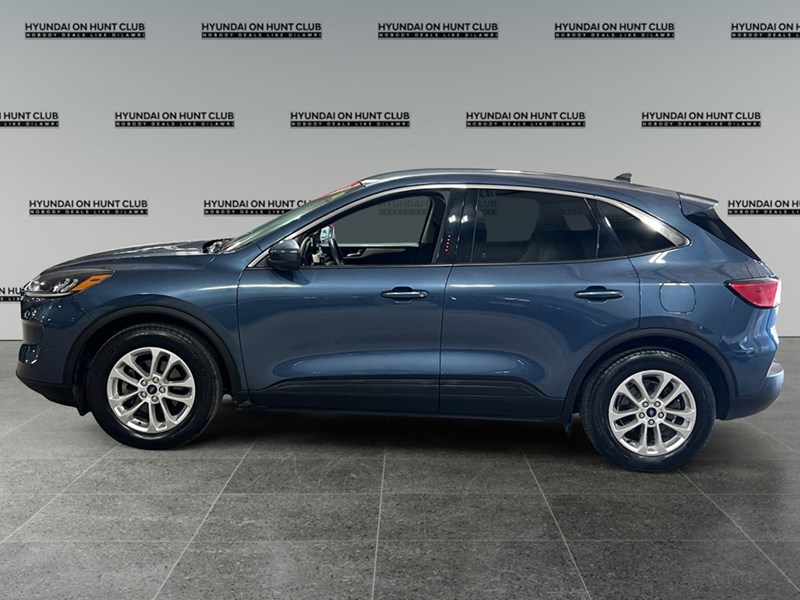2020 Ford Escape SE FWD