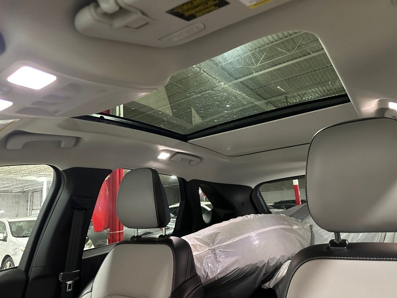 2023 Ford Escape Platinum AWD
