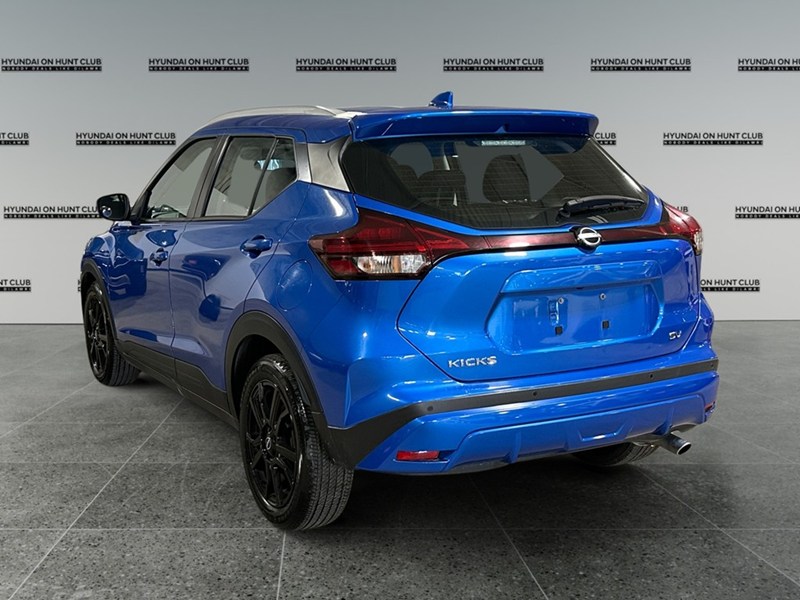 2023 Nissan Kicks SV FWD