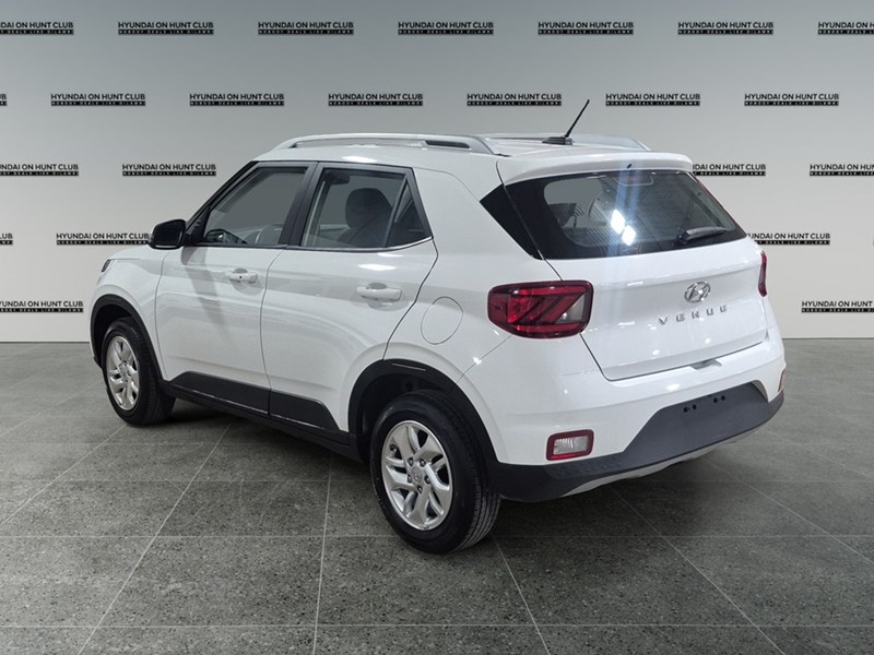 2025 Hyundai Venue Preferred IVT