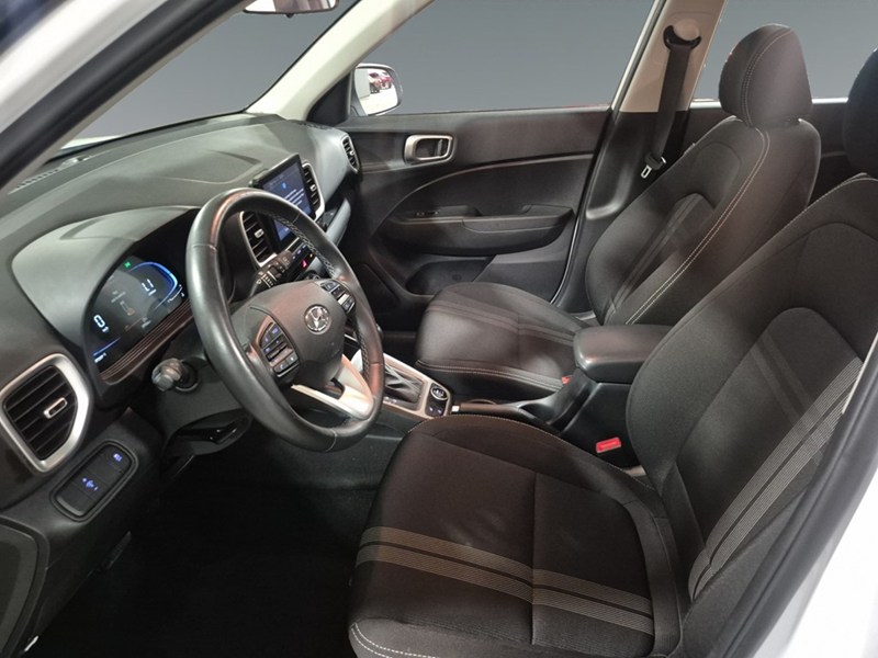 2025 Hyundai Venue Preferred IVT