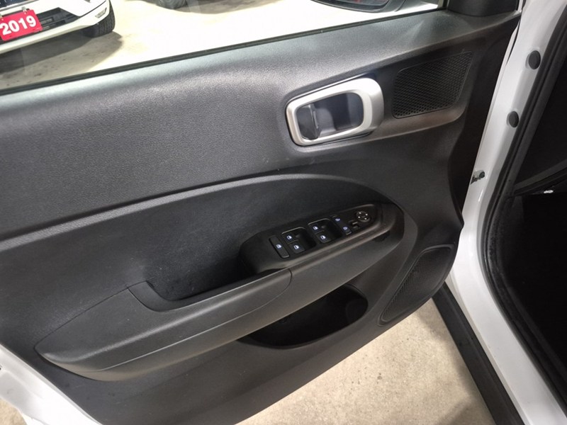 2025 Hyundai Venue Preferred IVT