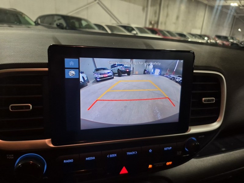 2025 Hyundai Venue Preferred IVT
