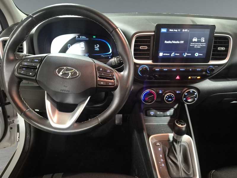 2025 Hyundai Venue Preferred IVT