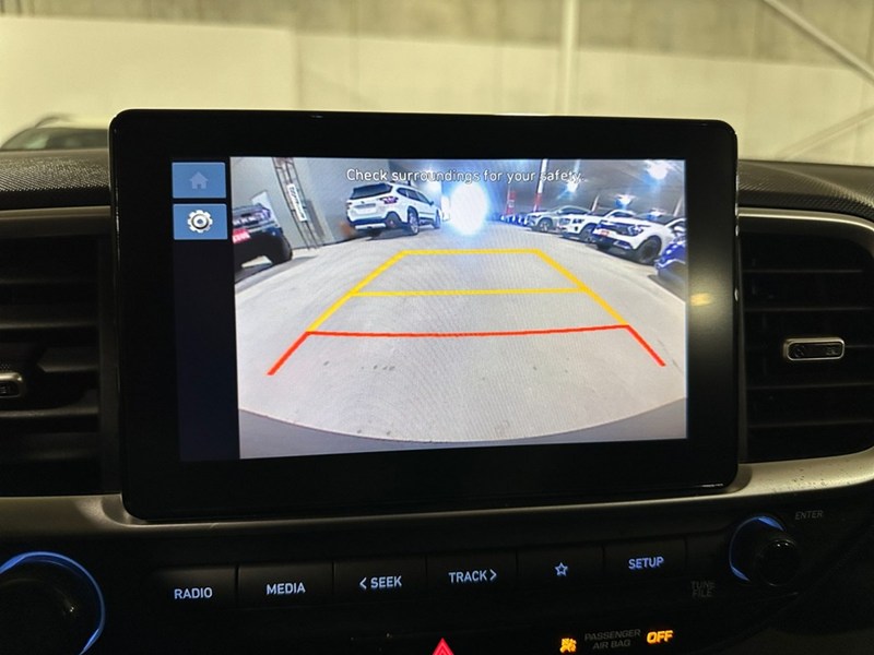 2025 Hyundai Venue Preferred IVT