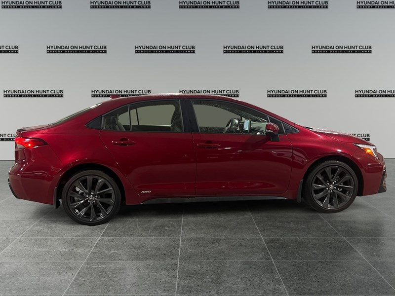 2025 Toyota Corolla Hybrid Hybrid XSE CVT AWD