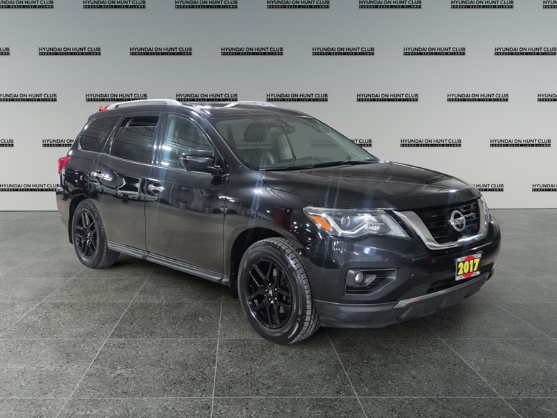 2017 Nissan Pathfinder 4WD 4dr Platinum