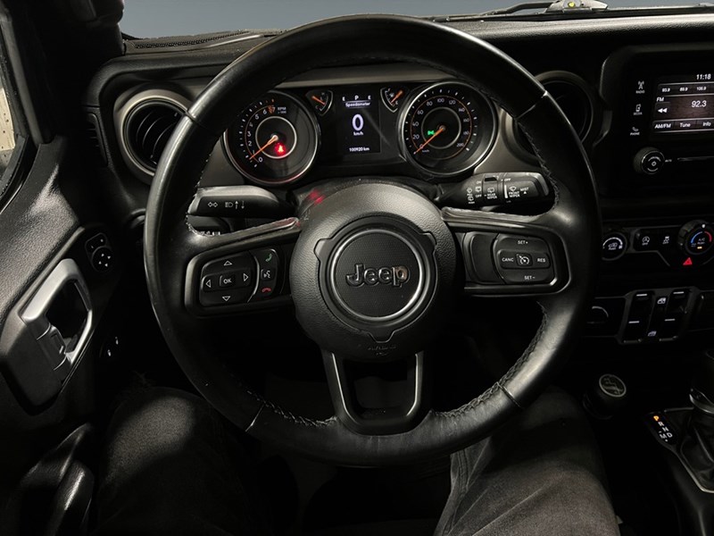 2020 Jeep Wrangler Unlimited Black and Tan 4x4