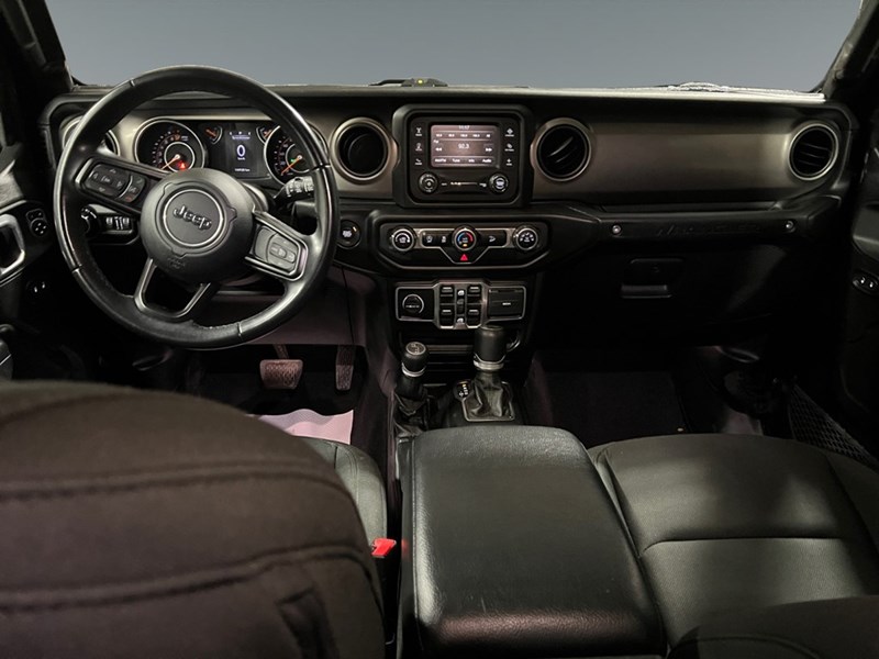 2020 Jeep Wrangler Unlimited Black and Tan 4x4