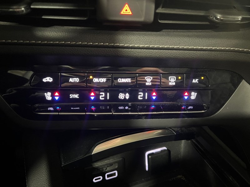 2021 Buick Envision AWD 4dr Avenir