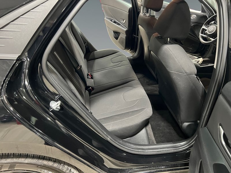 2023 Hyundai Elantra Preferred IVT w/Tech Pkg