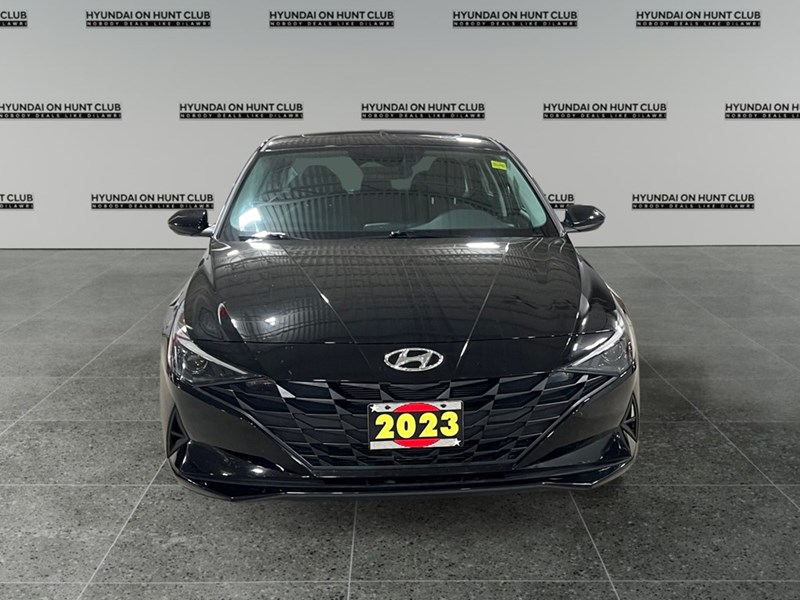 2023 Hyundai Elantra Preferred IVT w/Tech Pkg
