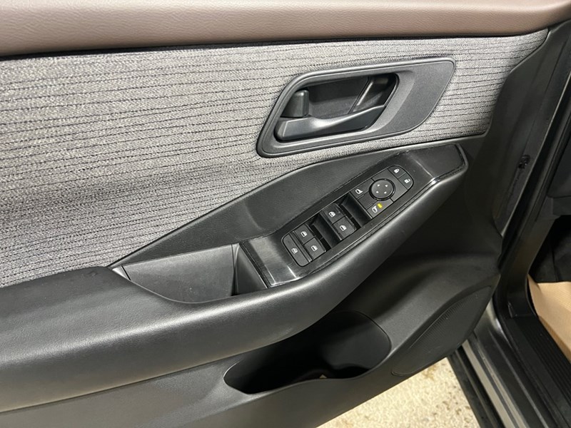 2023 Nissan Rogue FWD S