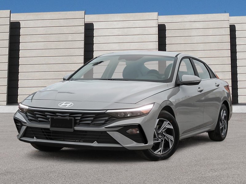 2025 Hyundai Elantra Luxury IVT