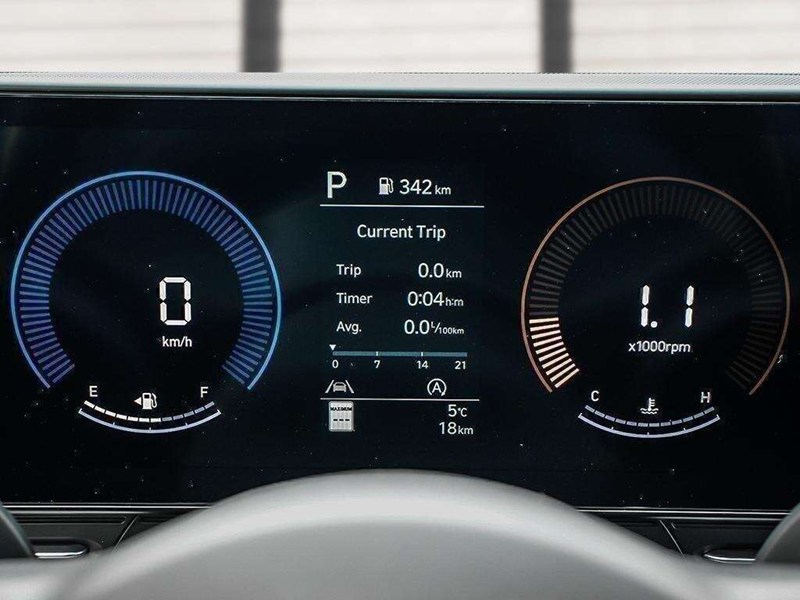 2027 Hyundai Kona 2.0L Essential AWD