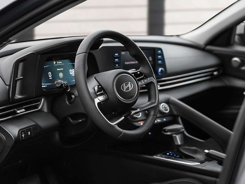 2026 Hyundai Elantra Preferred IVT